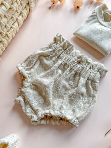 Embroidered linen bloomers
